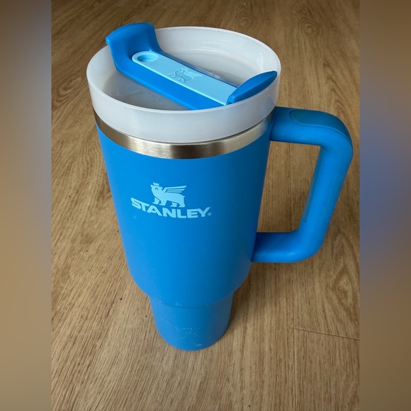 Stanley Royal Blue Insulated Mug 40oz - Picture 1 of 7